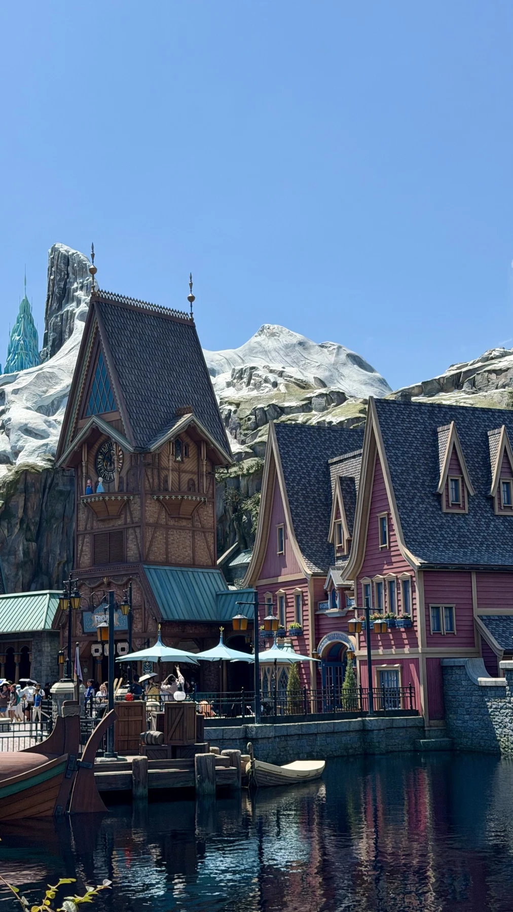 World of Frozen.